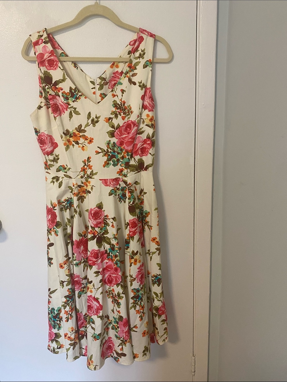 Eva Rose floral midi dress